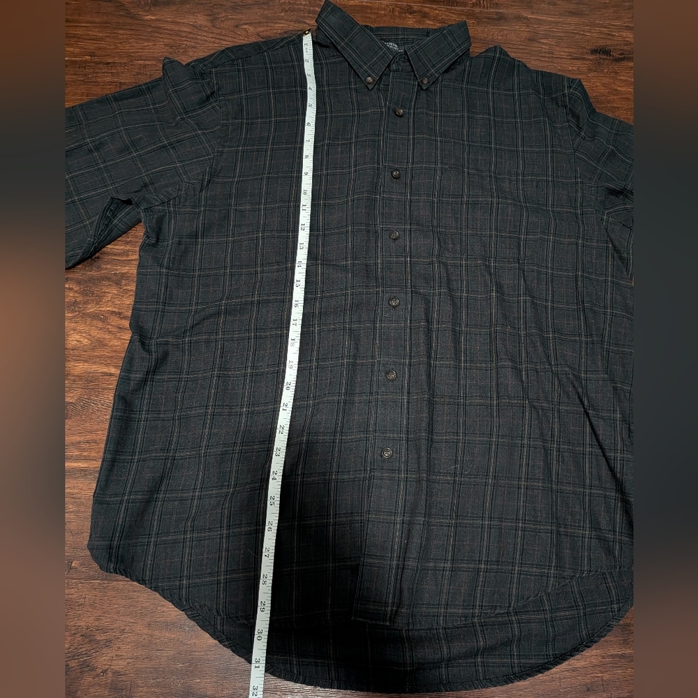 Arrow Men's Black Plaid Button-Down Shirt (L) - Picture 9 of 11
